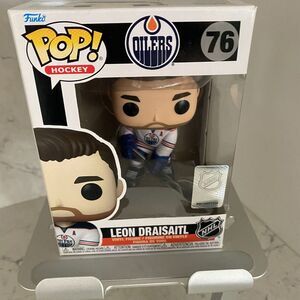 Funko POP NHL Edmonton Oilers Leon Draisaitl #76 White Road Away Jersey Vaulted